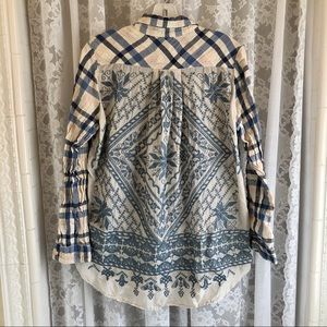 JOHNNY WAS * EUC Embroidered Silk Panel Shirt